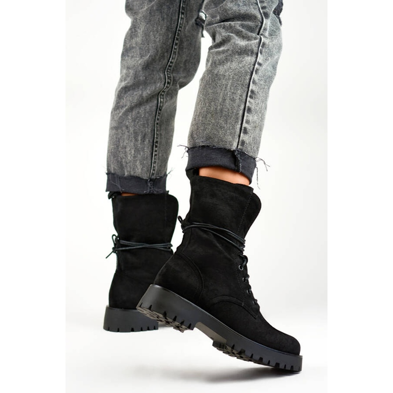 Botins femininos em camurça com cadarço pretos DE1051S-B bege 2