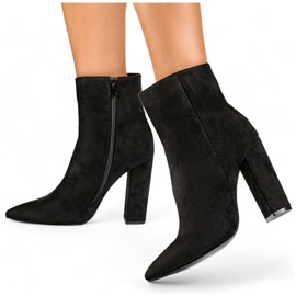 Botins femininos de camurça com salto pontudo preto D7959B 1