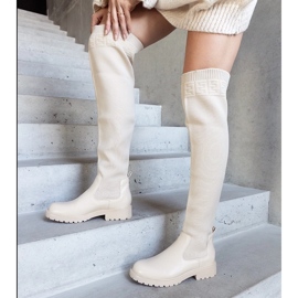 Botas longas bege com cano elástico Juanra 1