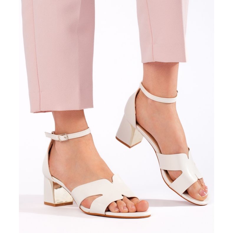 Sandálias femininas brancas de salto alto branco 1