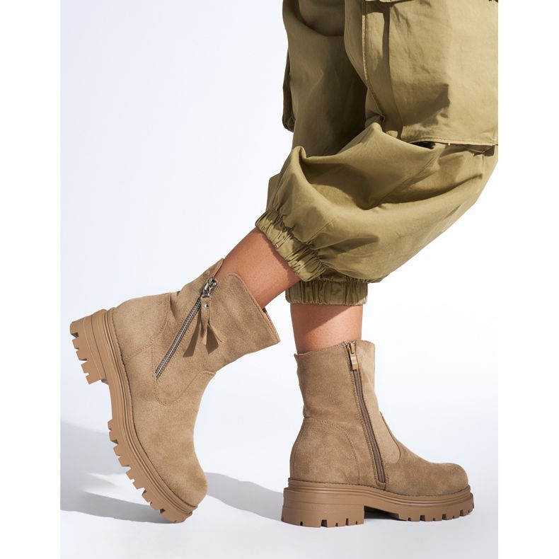 Botins femininos bege escuro com zíper decorativo 2