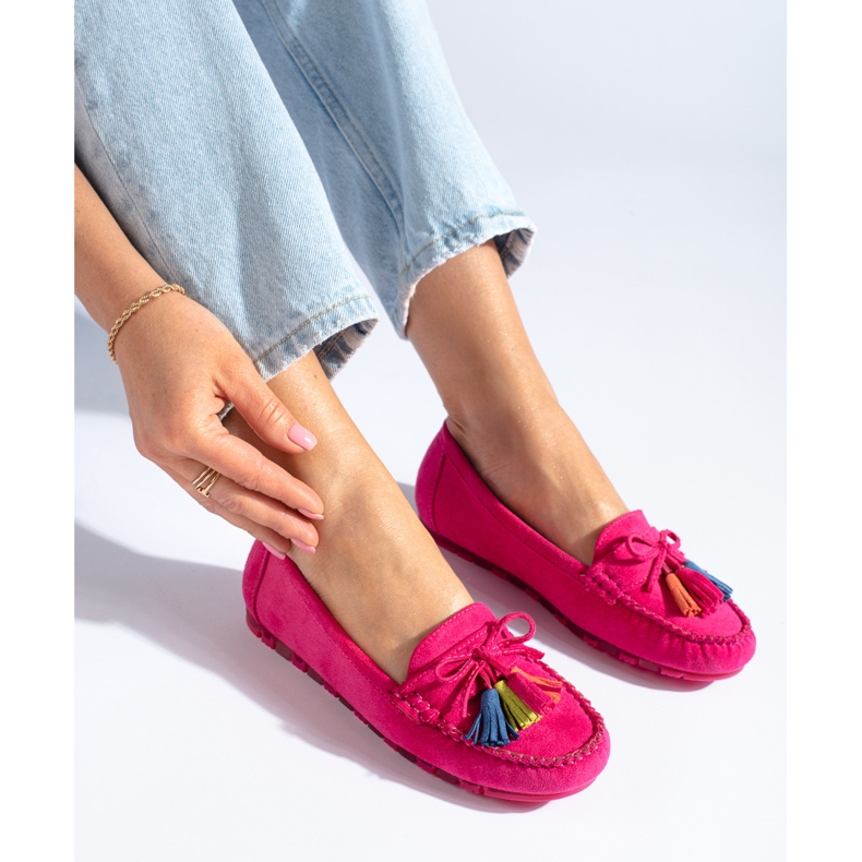Mocassim boho de camurça fúcsia com borlas Shelovet rosa 1