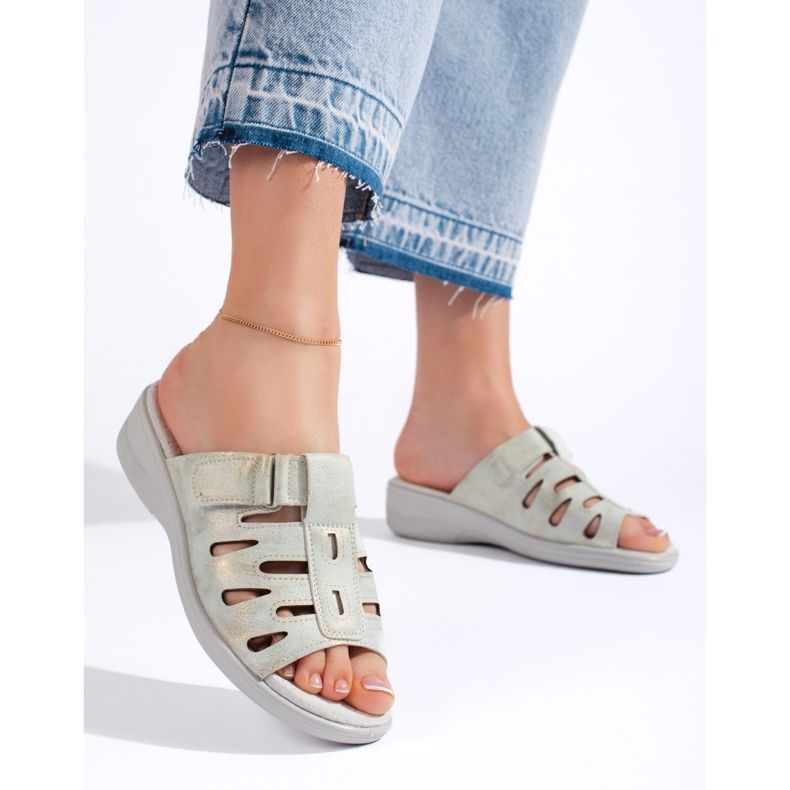 Chinelos confortáveis ​​femininos cinza 2