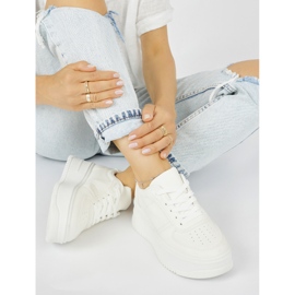 Calçado desportivo plataforma feminino branco 2