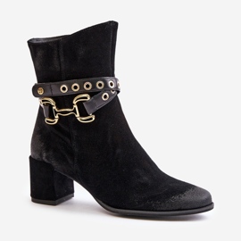 Botas femininas de camurça de salto alto com alça decorativa Maciejka 06679-01 pretas preto 2