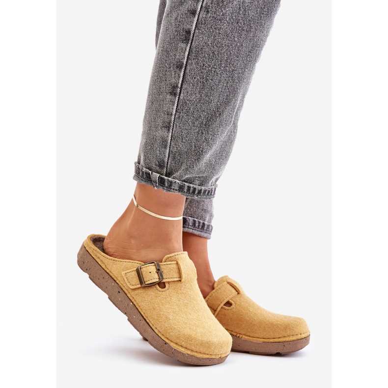Chinelos femininos confortáveis ​​com fivela Inblu ED000019 amarelo 1