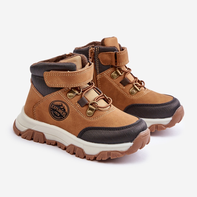 Botas infantis isoladas para caminhada de inverno com zíper Camel Temisha marrom 1