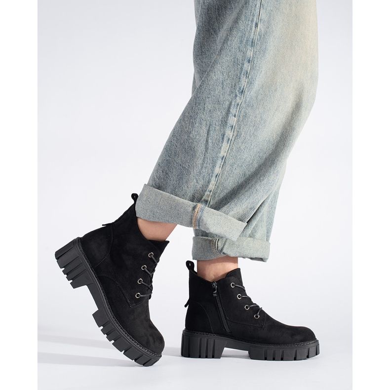 Botins pretos de camurça com cadarço, Sergio Leone. 1