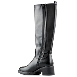 Botas de inverno pretas com salto baixo e isolamento preto 1