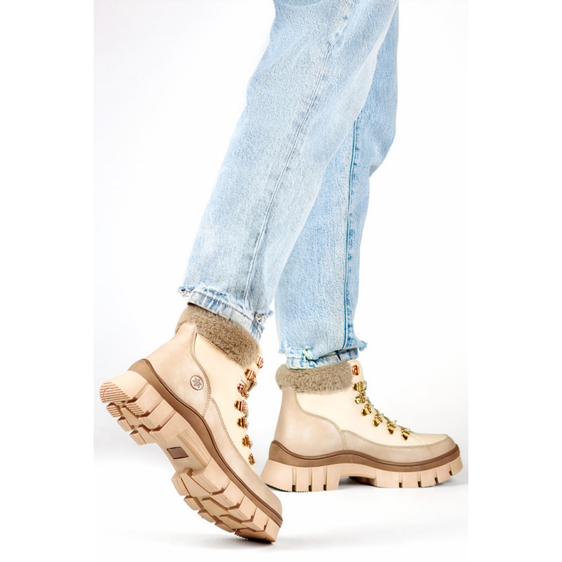 Botas femininas de inverno com isolamento bege e pele, botas com cordões 1
