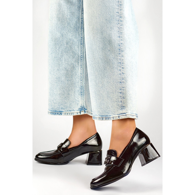 Sapatos pretos de salto baixo envernizados, sapatos femininos de salto alto 1