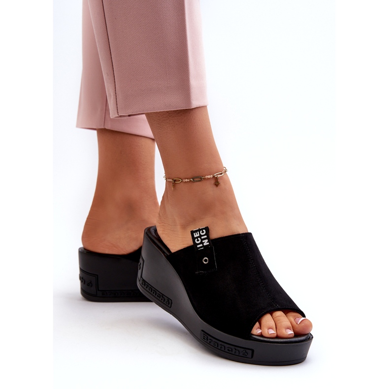 Chinelos femininos de cunha alta Vinceza, pretos 2