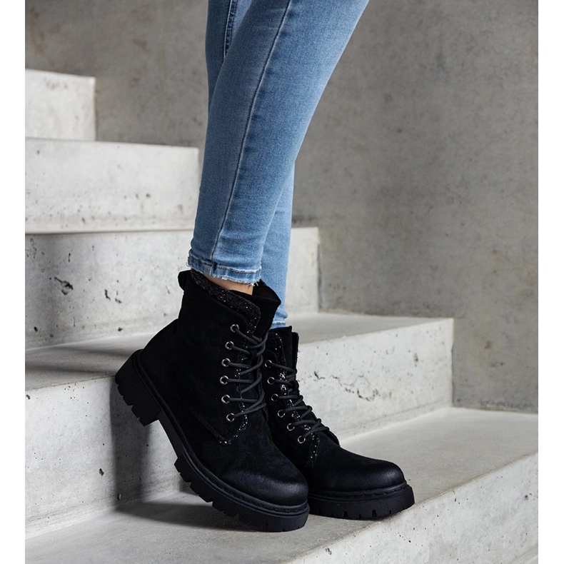 Botins pretos com inserções Prairie brilhantes 1