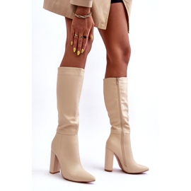 Botas de couro bege femininas 1
