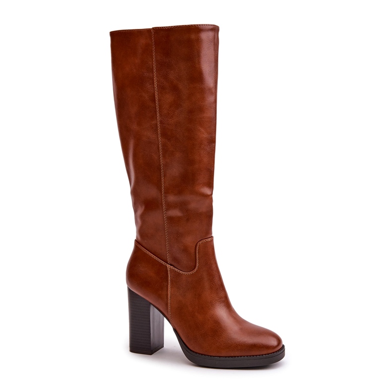 Botas femininas no posto de couro ecológico em frente ao camelo do joelho marrom 4