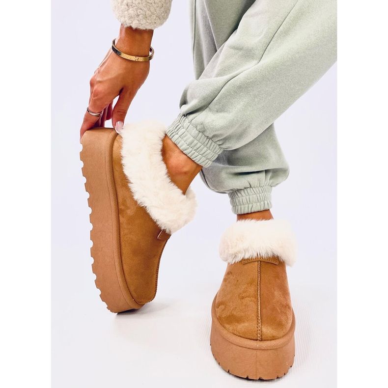 Botas curtas de neve Yogi Camel com pele castanho 1