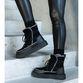 Botas de neve plataforma pretas com atacadores decorados com bordado Mckenzie preto 1