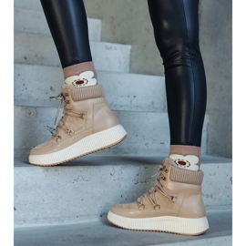 Botins Rosemarie bege com sola grossa 1 Botins Rosemarie bege com sola grossa 1