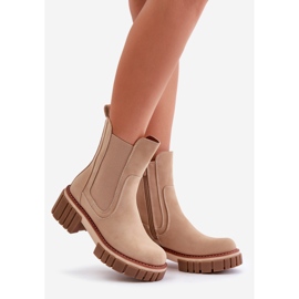 Botas Chelsea com zíper isolado bege Linneviae 1 Botas Chelsea com zíper isolado bege Linneviae 1