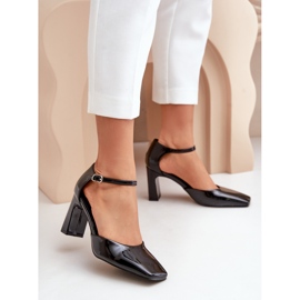 Sapatos de salto alto em couro envernizado, preto Emindria 2