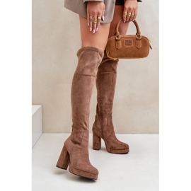 Botas de salto alto e plataforma com parte superior acima do joelho Eco Camurça Bege Escuro Zistaria 2 Botas de salto alto e plataforma com parte superior acima do joelho Eco Camurça Bege Escuro Zistaria 2