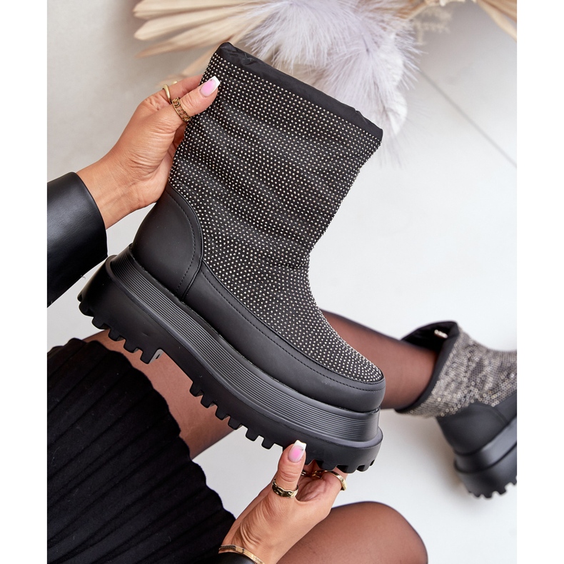 Botas de neve pretas Avivina decoradas com plataforma e salto plano preto 2