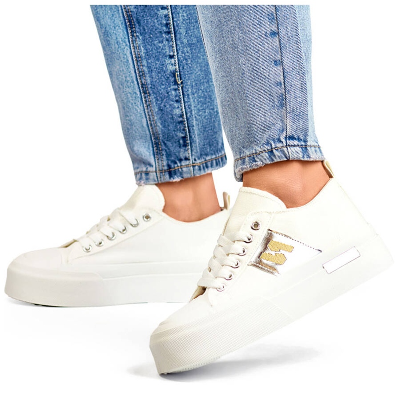 Tênis de cano baixo com sola grossa, branco LY100W 1
