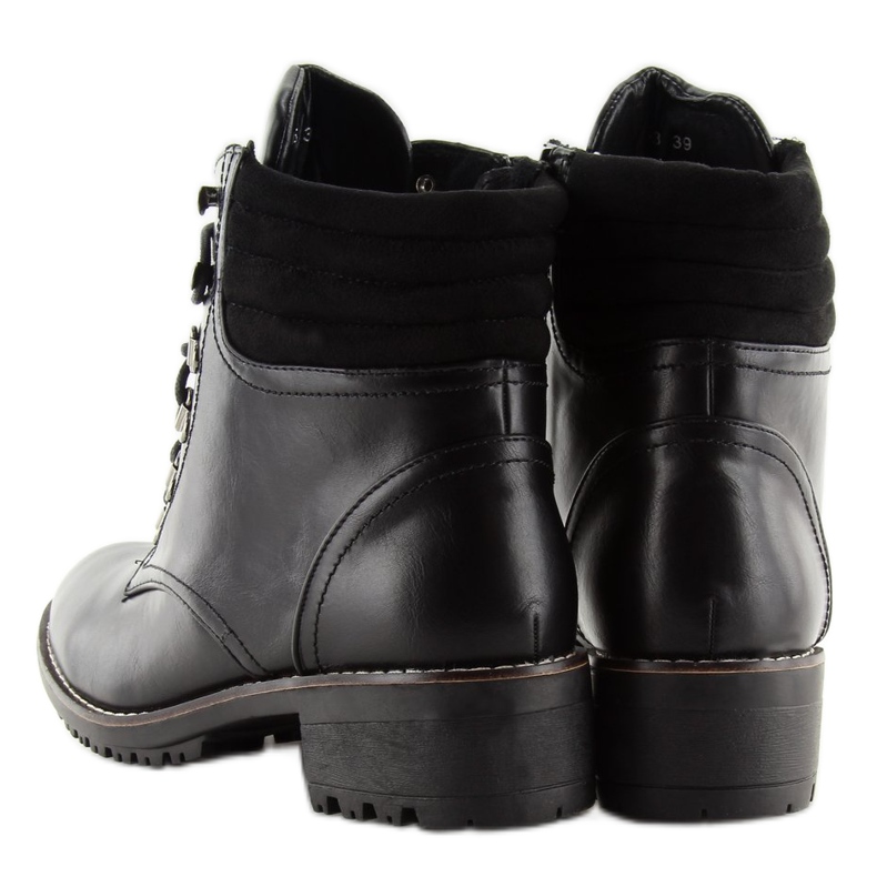 Caçadores com cadarços pretos K-3 pretos 2