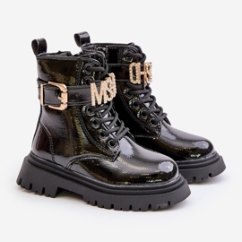 Botas femininas de couro envernizado com tira decorativa, pretas Gilian preto 1