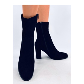 Poulter Botins de camurça preto - Inello 2