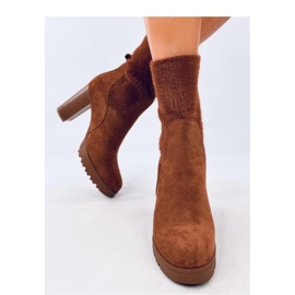 Botins de salto alto com punho elástico castanho 1