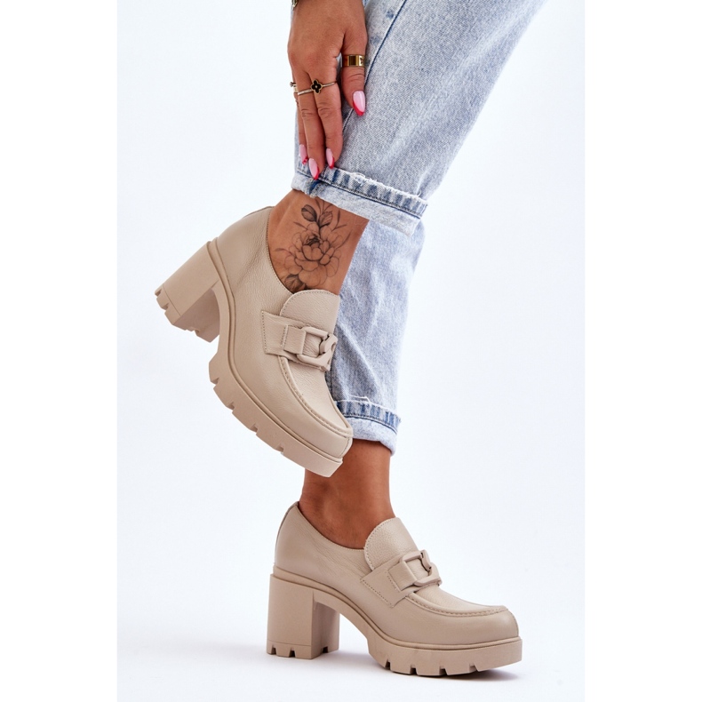 Calçado Modelo 20097 Bege Lacado 1