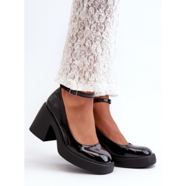 Bombas Modelo M383 Pretas preto 1