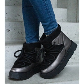Botas de neve femininas pretas com plataforma e forro de pele preto 2