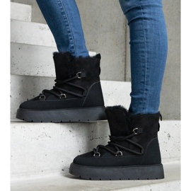 Botas de neve femininas pretas com plataforma e forro de pele preto 1
