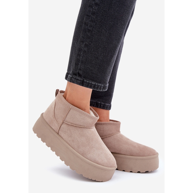 Botas femininas isoladas para neve em plataforma bege 1 Botas femininas isoladas para neve em plataforma bege 1