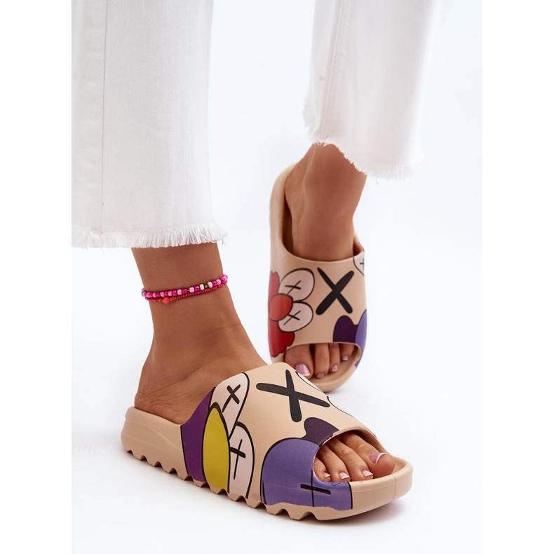 Chinelos femininos CK240P bege 1