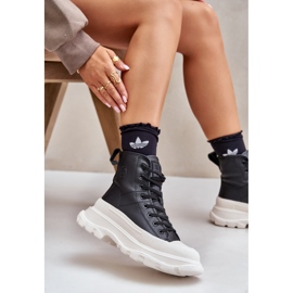 Tênis isolados de couro em plataforma enorme Big Star OO274A599 preto 2