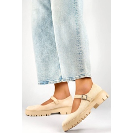 Sapatos femininos de camurça com fivela bege 2