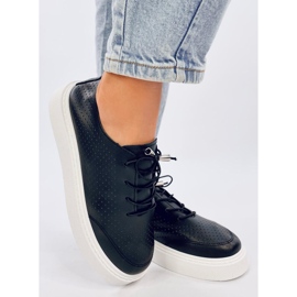 Tênis perfurados em couro ecológico, preto 2