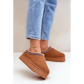 Botas de neve com plataforma de pele de carneiro camelo com pele castanho 2