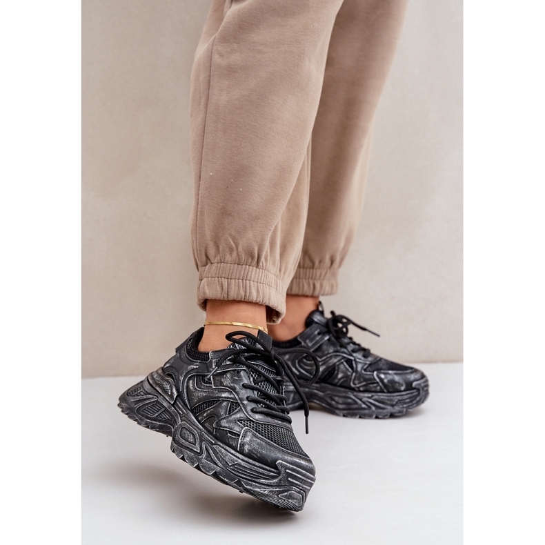 Tênis Feminino com Desgastes na Plataforma, Preto 2