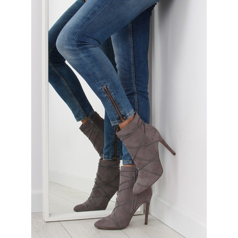 Botas cinza camurça cinza com salto agulha 2 Botas cinza camurça cinza com salto agulha 2