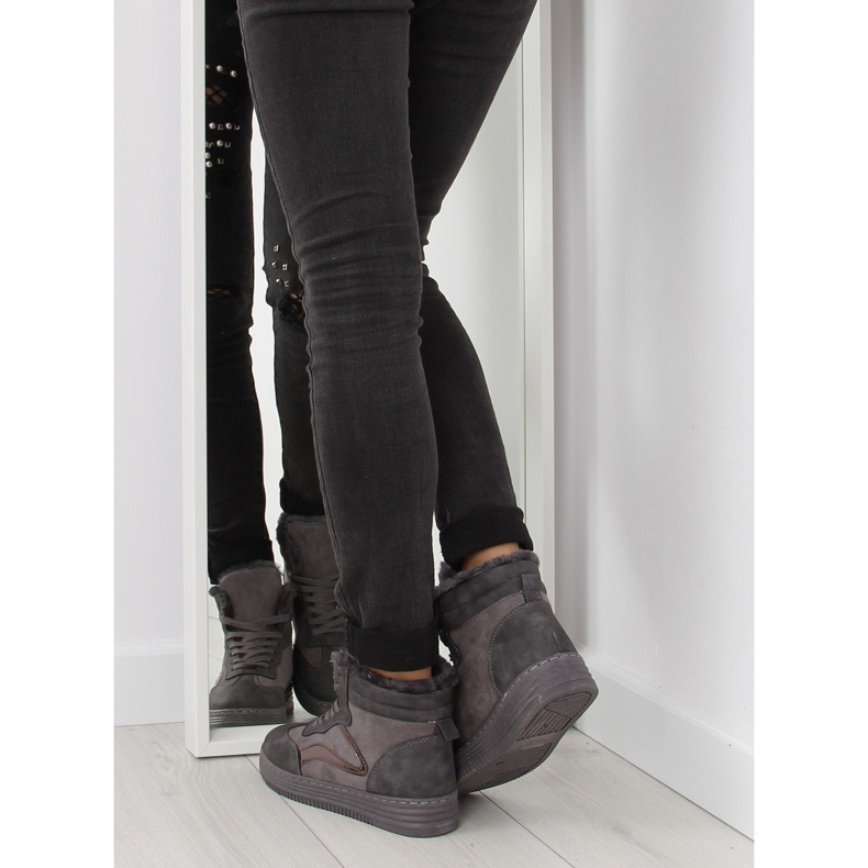 Tênis isolado cinza BOK-1103 cinza escuro 1