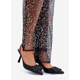 Salto alto preto brilhante com laço 1