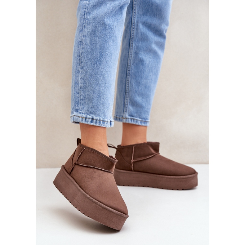 Botas femininas de neve com plataforma em camurça marrom castanho 1