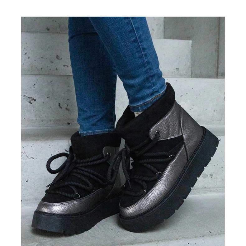 Botas de neve com plataforma preta isoladas com pele Sapphi - Solea preto 1