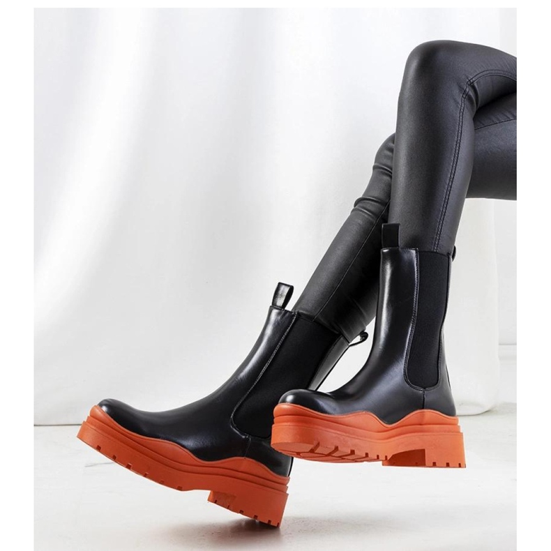 Botins pretos com sola laranja Nester - Solea 1 Botins pretos com sola laranja Nester - Solea 1