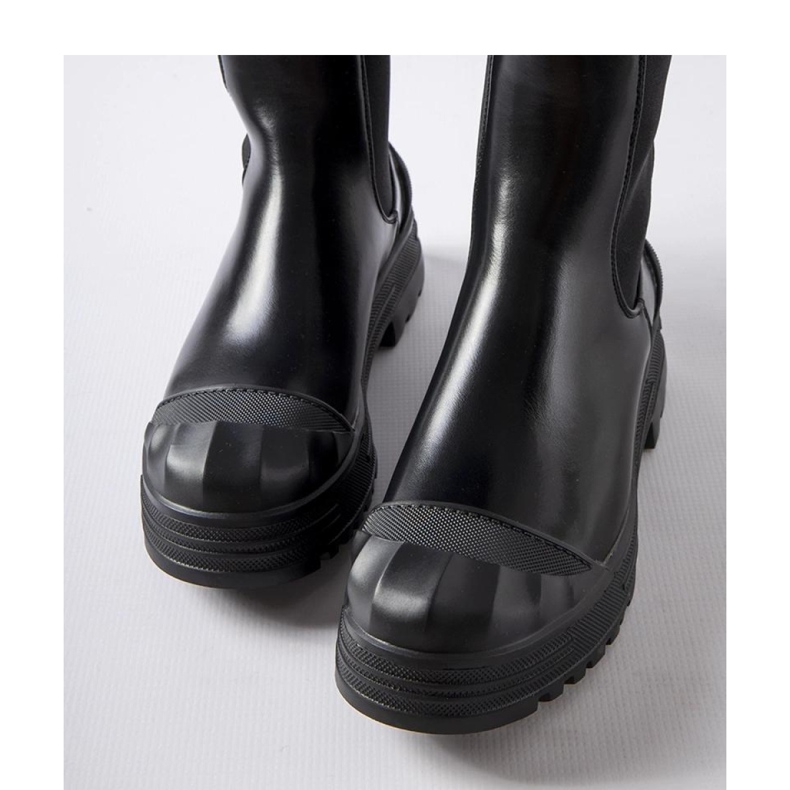 Botins maciços com isolamento preto da Albanese - Solea 1