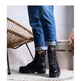 Botas pretas, couro natural preto 1